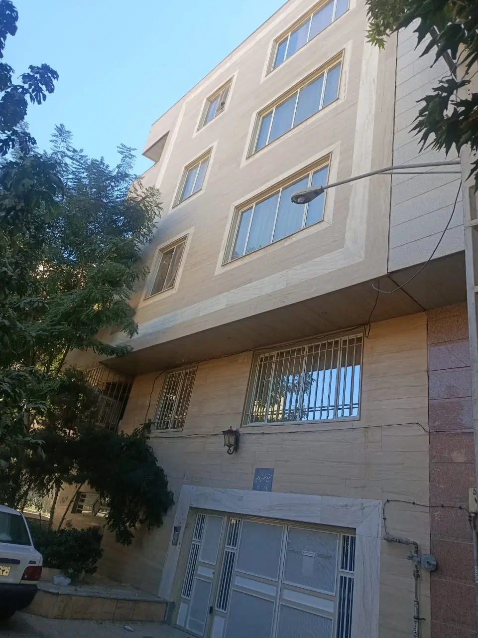 ویلایی بهر بلوار باهنر دوکله