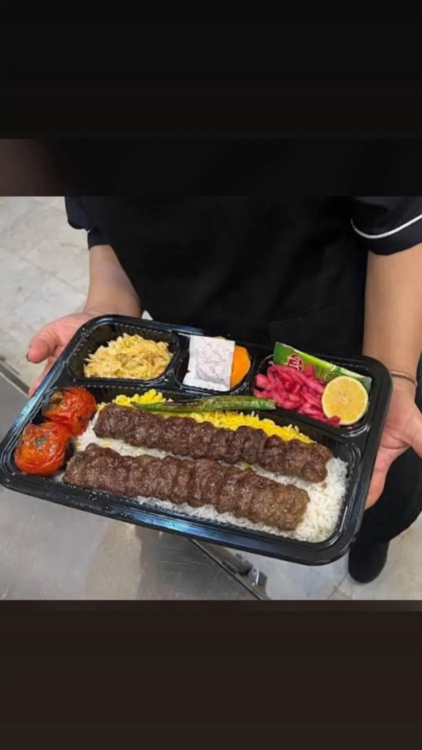 رهن و اجاره بیرون بر فست فود