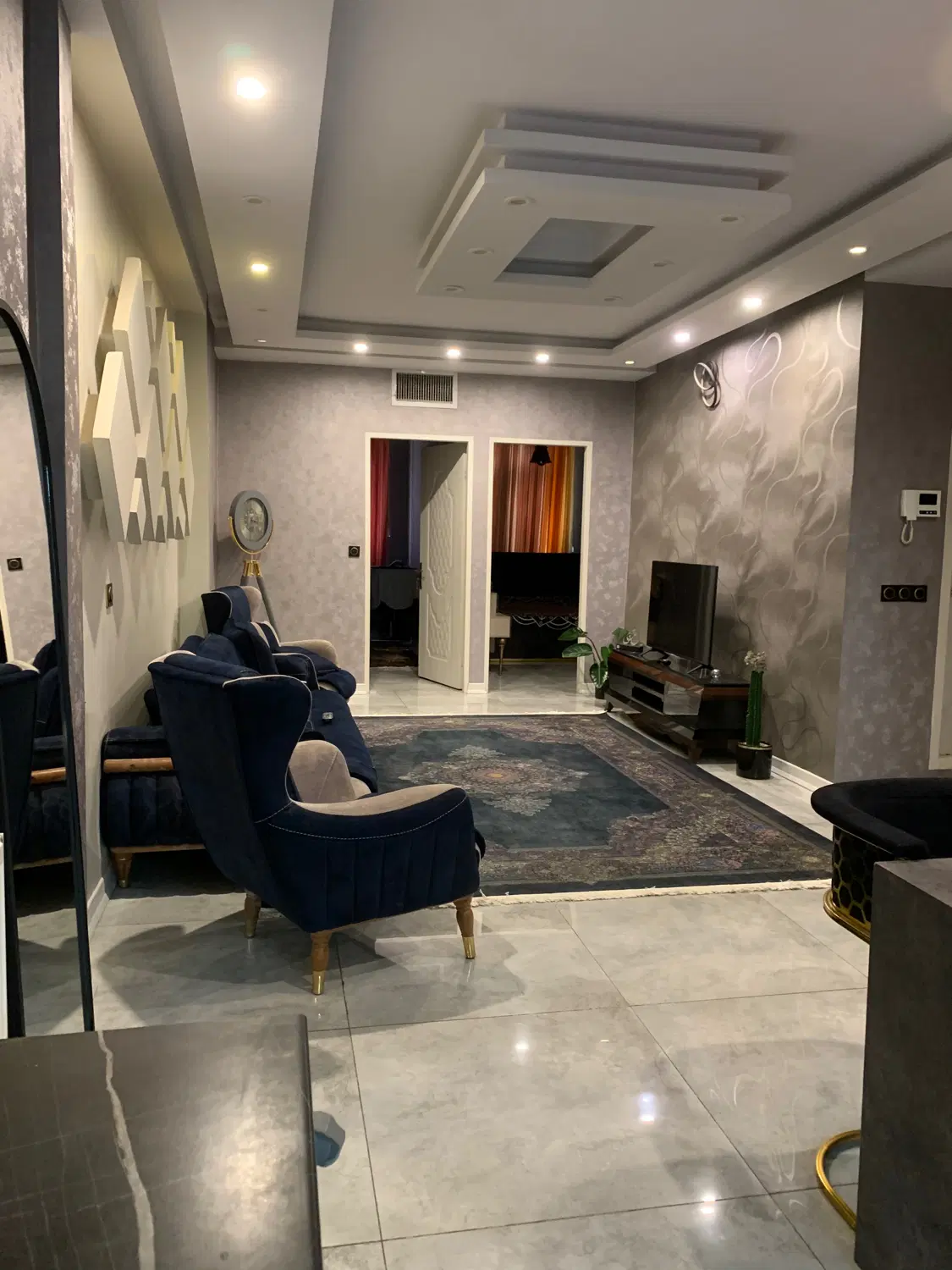 ۶۷ متری بازسازی شده ،سال ساخت ۷۶، قیمت ۲۰میلیارد ،