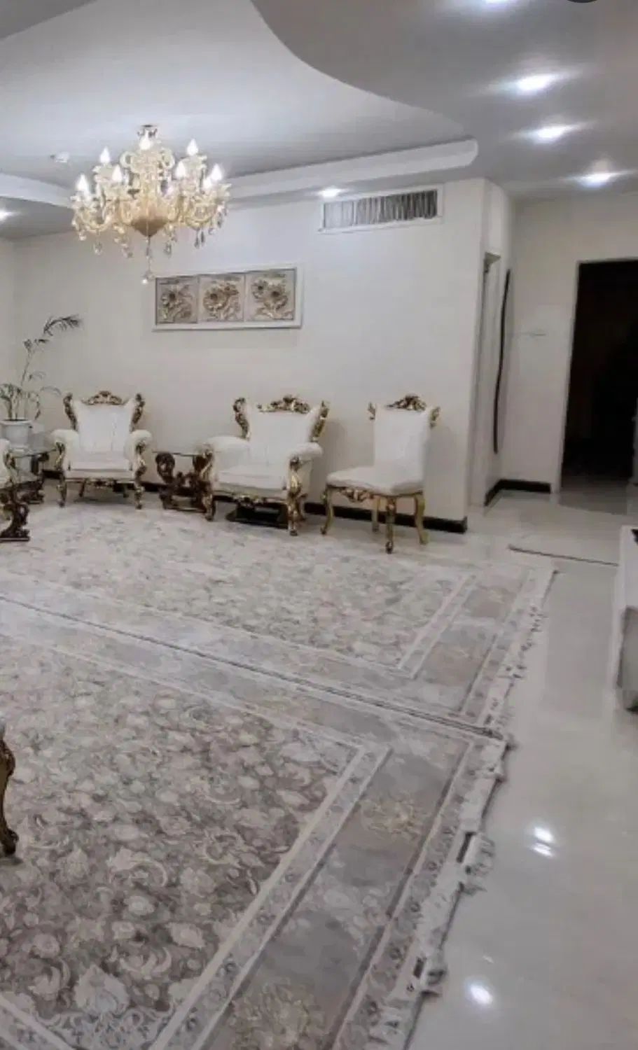 آپارتمان ۹۱.۳۷ فول بین بازرگان و شریعتی