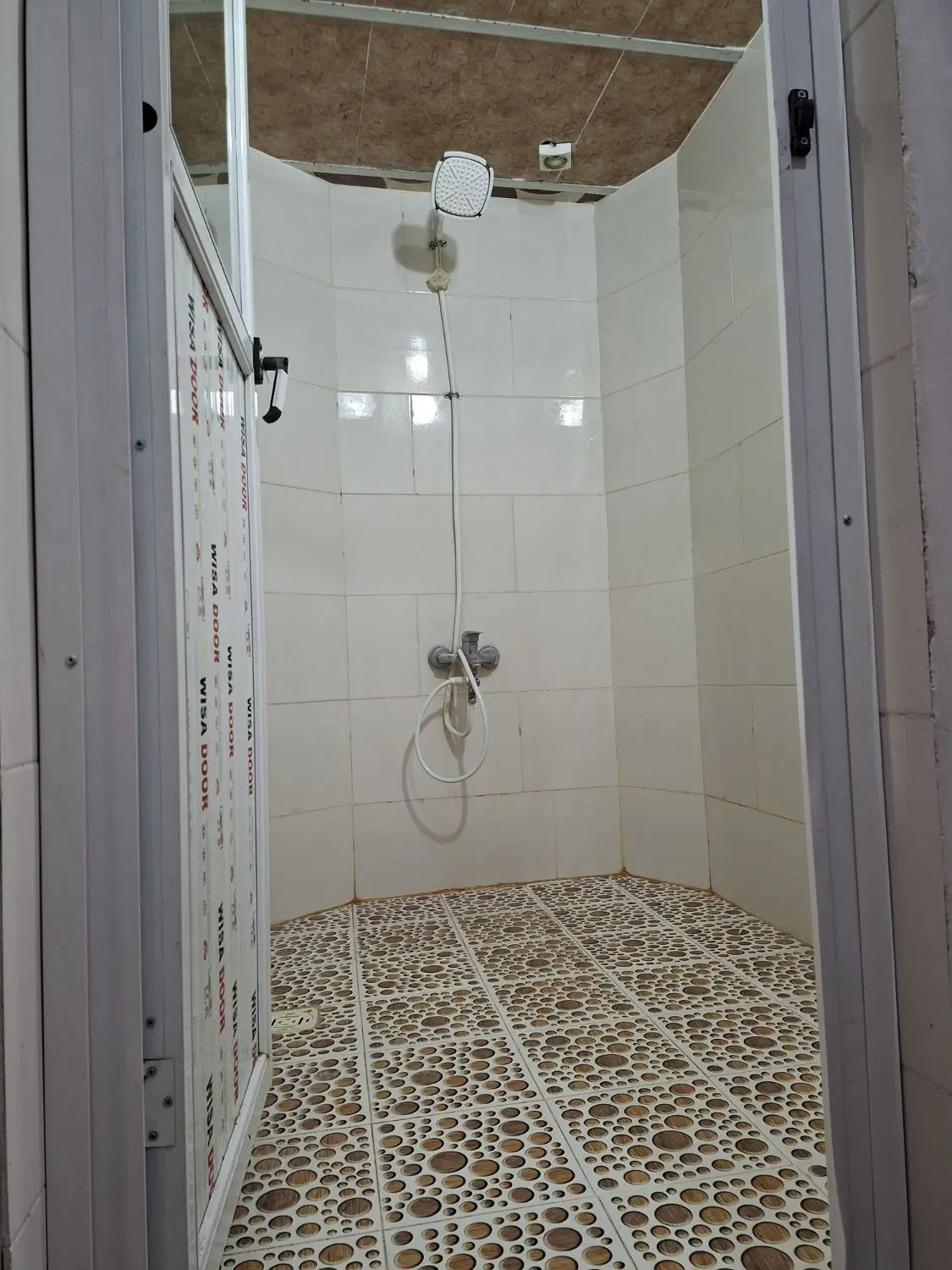 رهن واجاره سه خواب خ مینوکوچ۷روبه درمانگاه نشاط