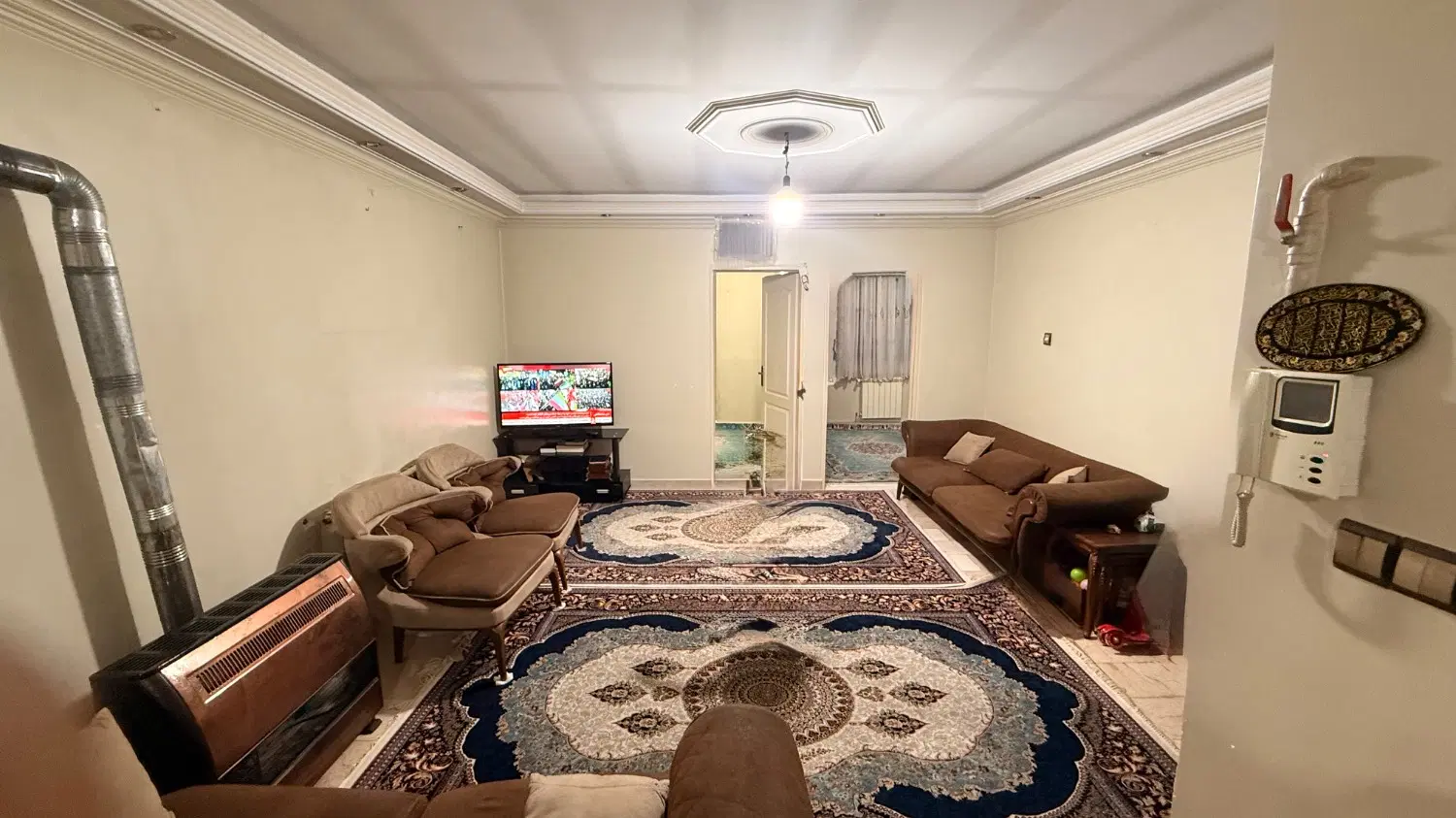 ۷۰ متردوخواب_۵طبقه۲واحدی_آسانسوربالکن_تاپ لوکیشن