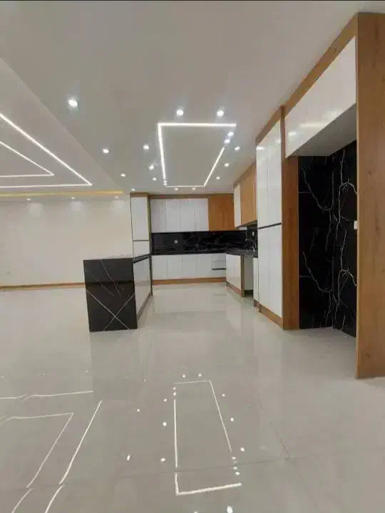 آپارتمان نوساز خوش نقشه لوکیشن عالی