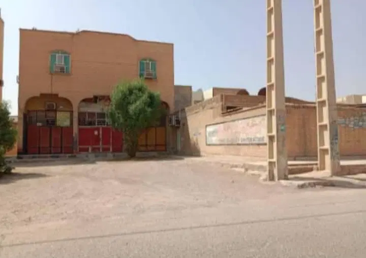 مغازه ۳۲ متری