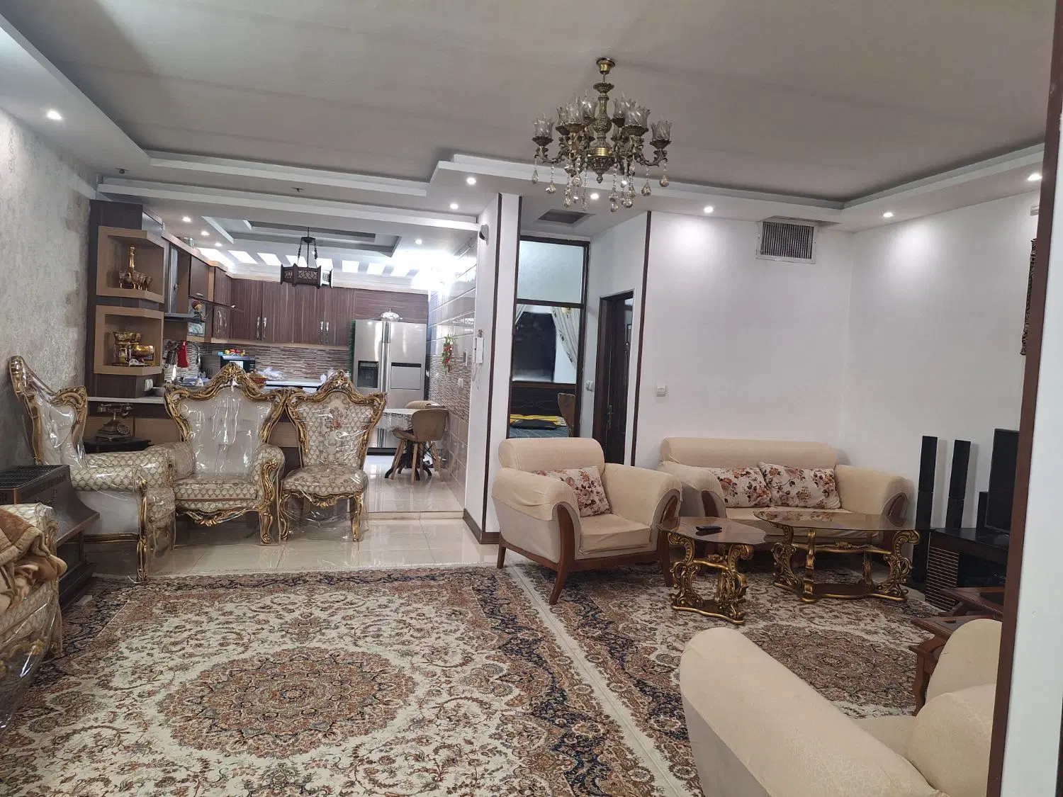 ویلایی شیک و تمیز اشکاوند