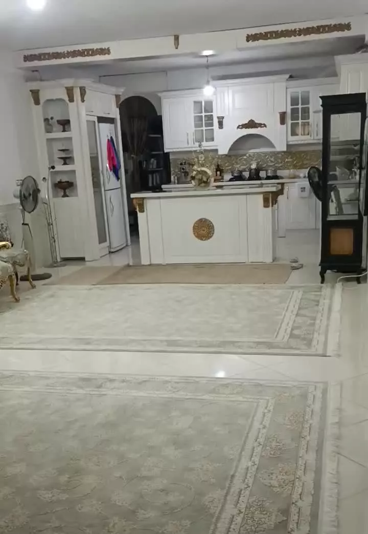 منزل ویلایی دوخوابه بسیارتمیز125متری معاوضه