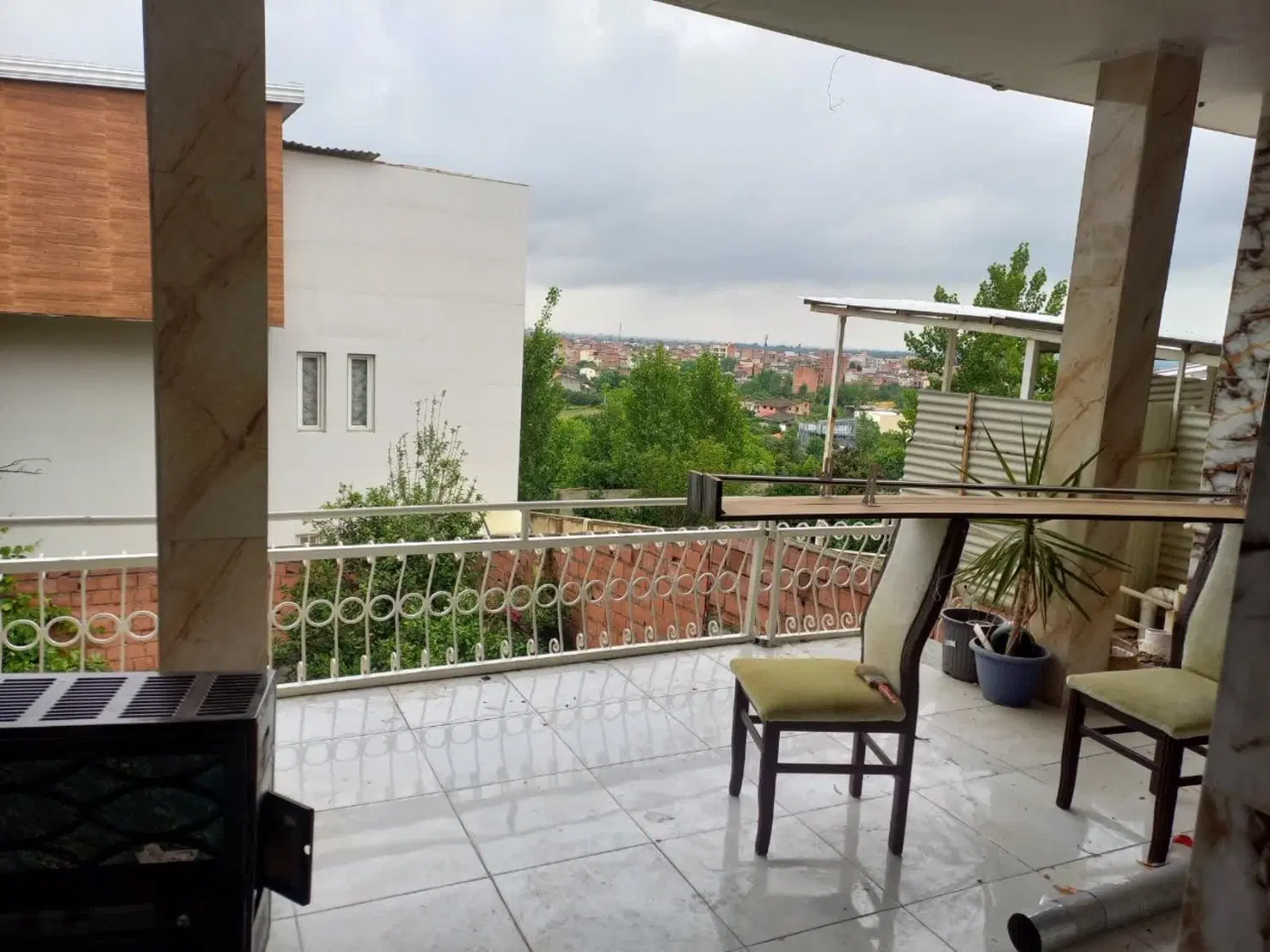 فروش آپارتمان ویلایی
