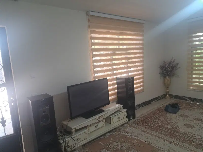 باغچه زیبادرآبباریک