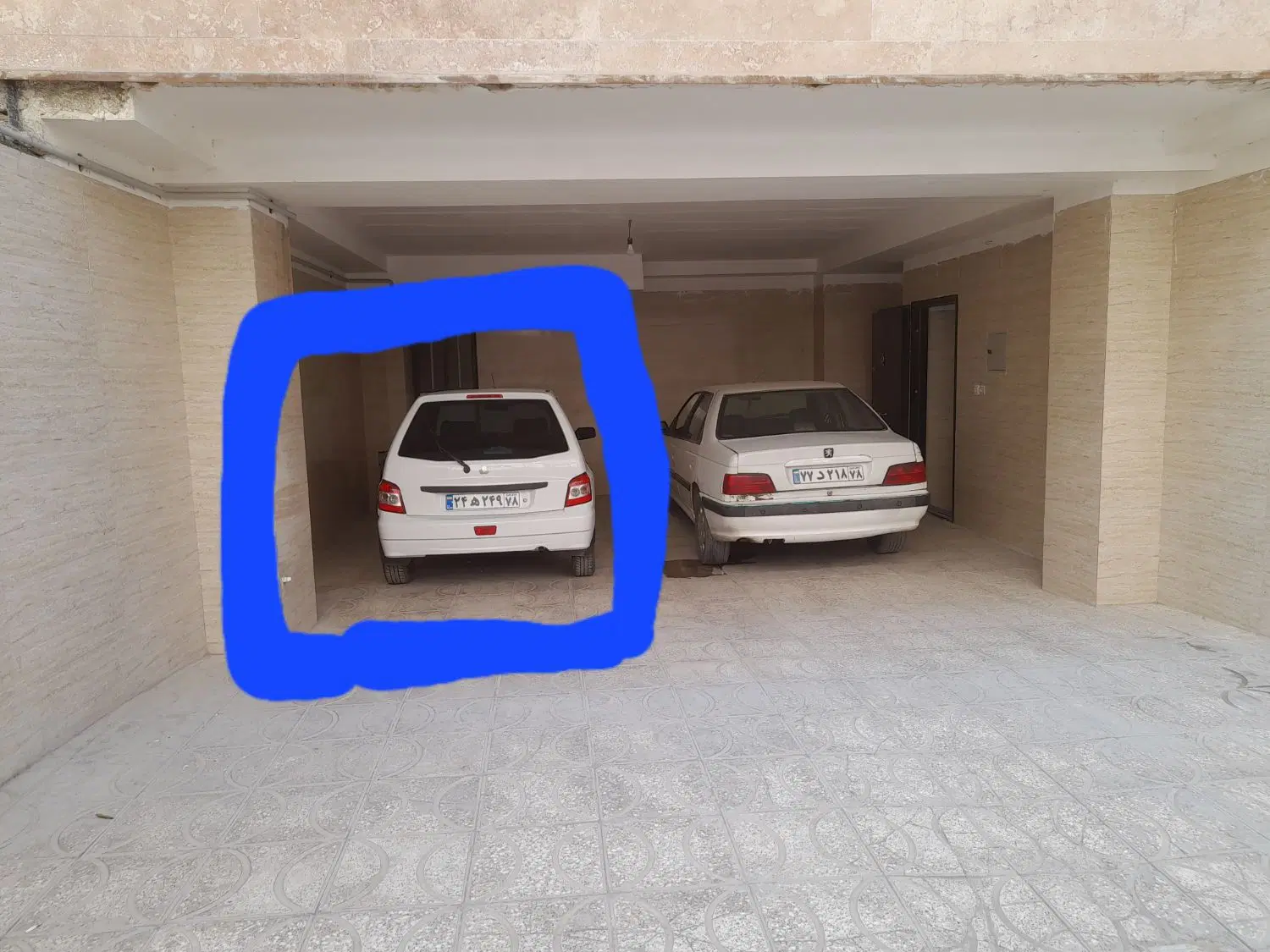 آپارتمان تک واحدی
