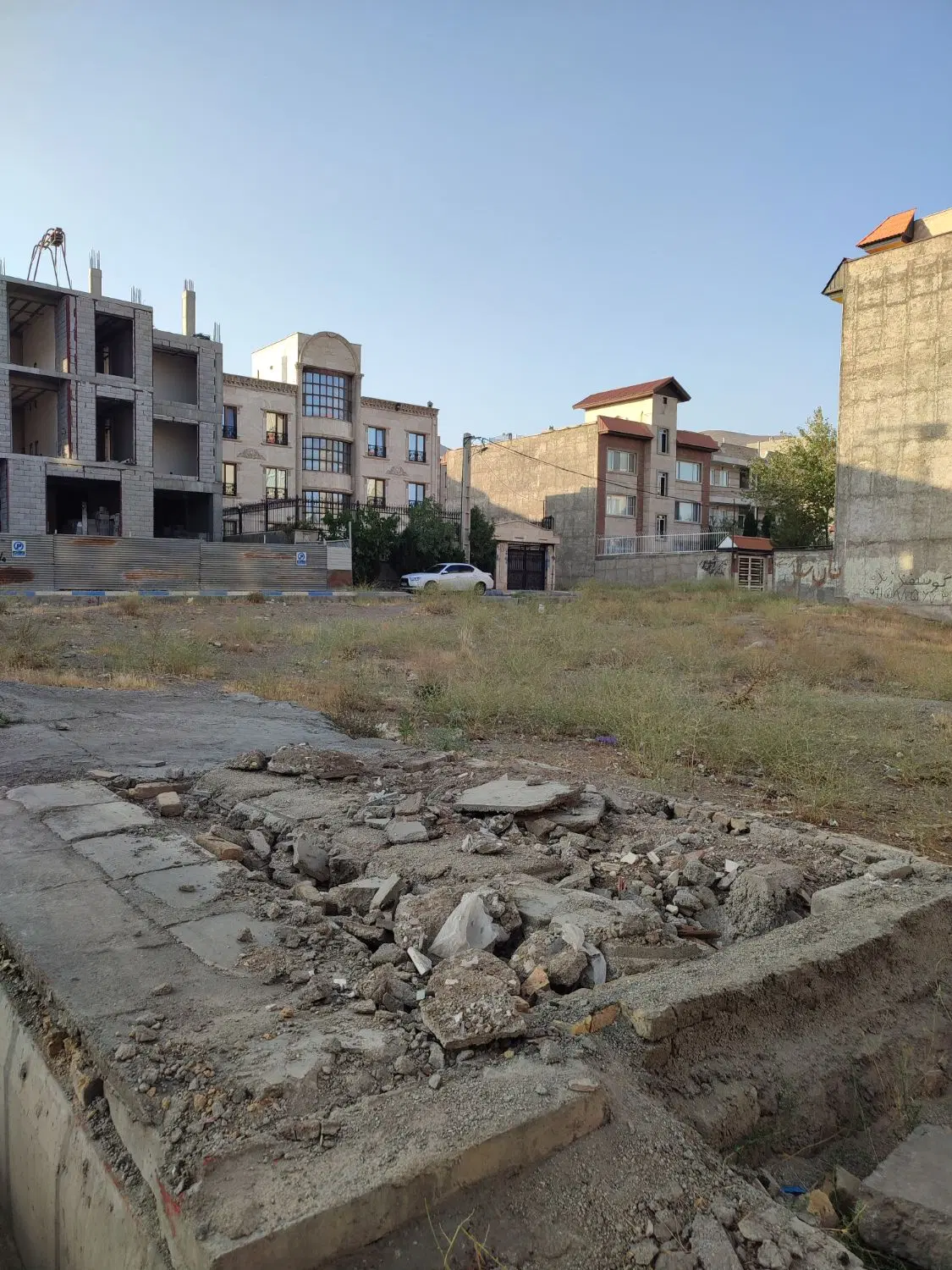 ۶۰۴ متر زمین فاز ۴ محله جنت ، تاپ لوکیشن