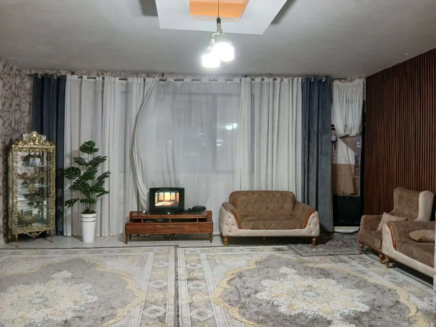 فروش آپارتمان ۱۱۰ متری شیک