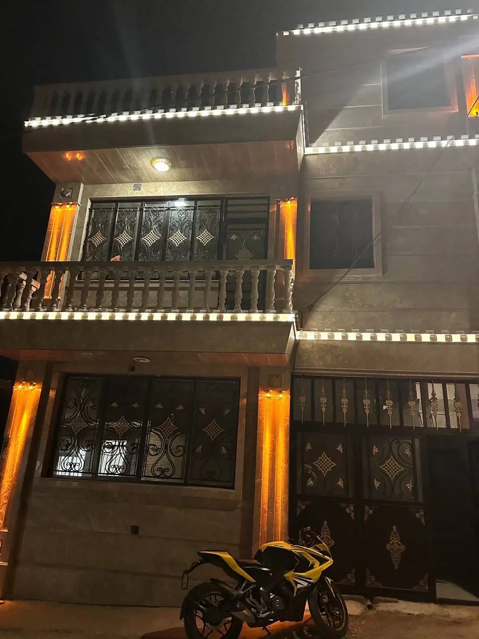 فروش خانه نور گیر، لوکس ،خوش ساخت