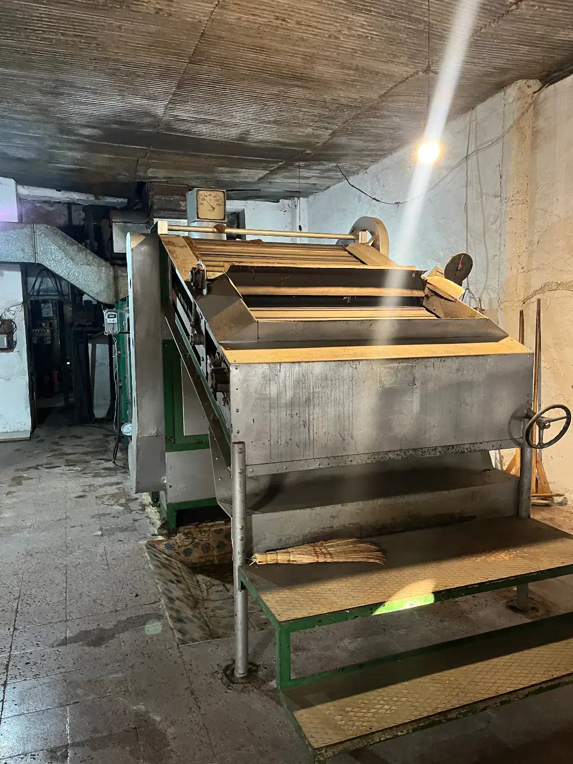 لاهیجان فروش کارخانه چای 12000 متری لیالستان