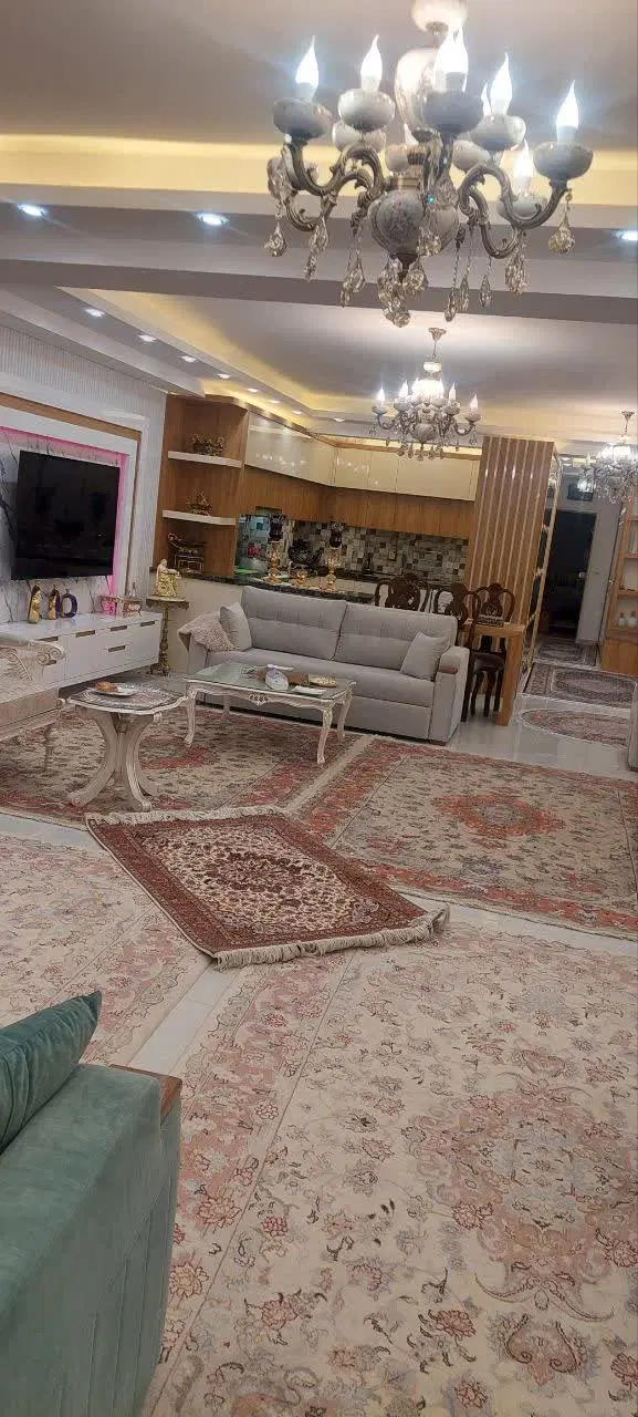 فروش آپارتمان شمس تبریزی دارایی شکلی ۱۴۷ متر