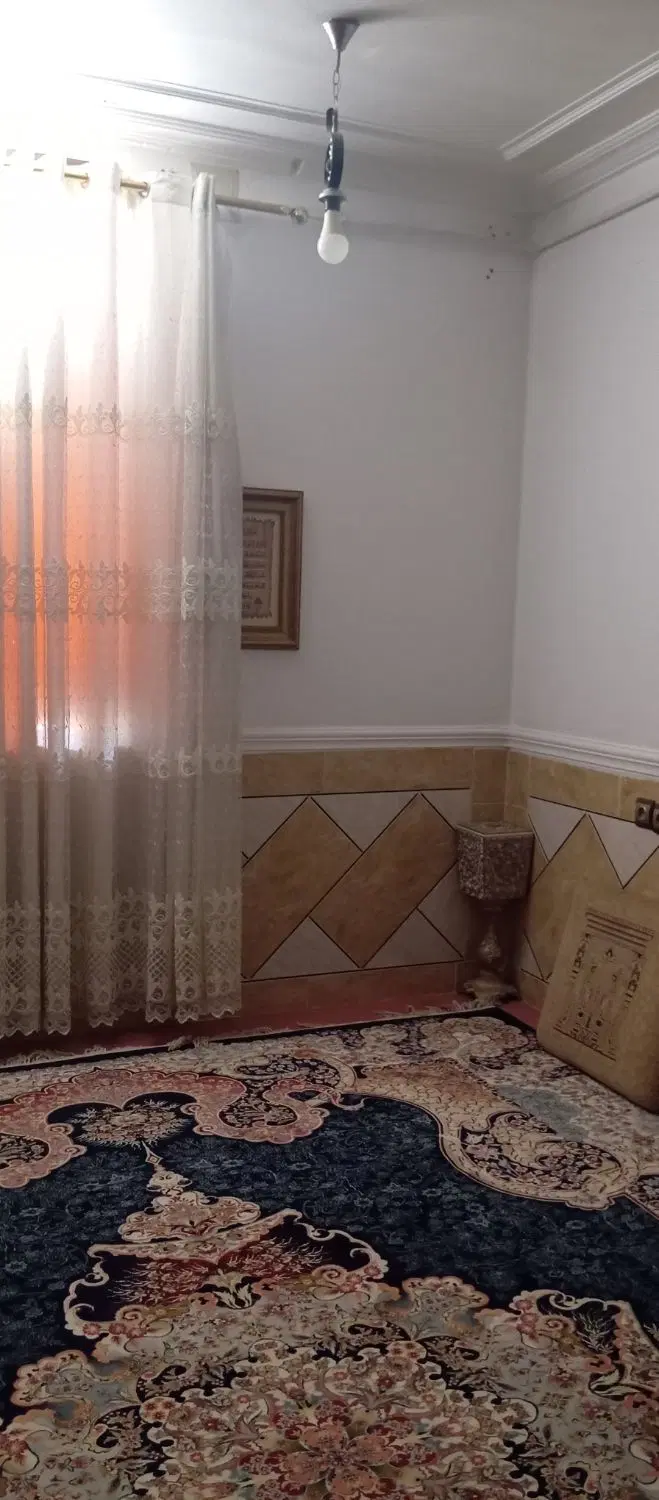 رهن خانه 85متری با حیاط مجزا