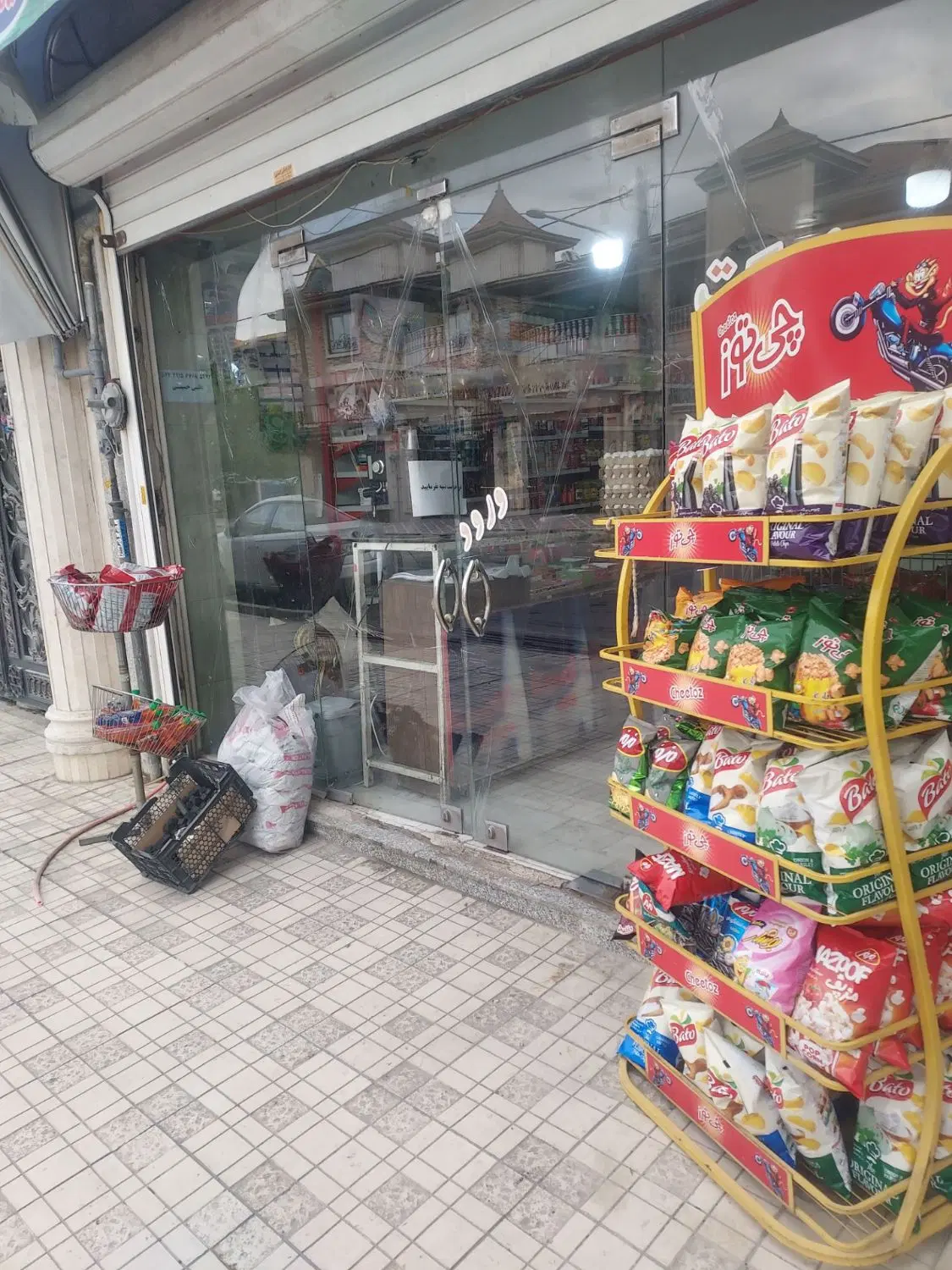 اجاره سوپر مارکت با لوازم