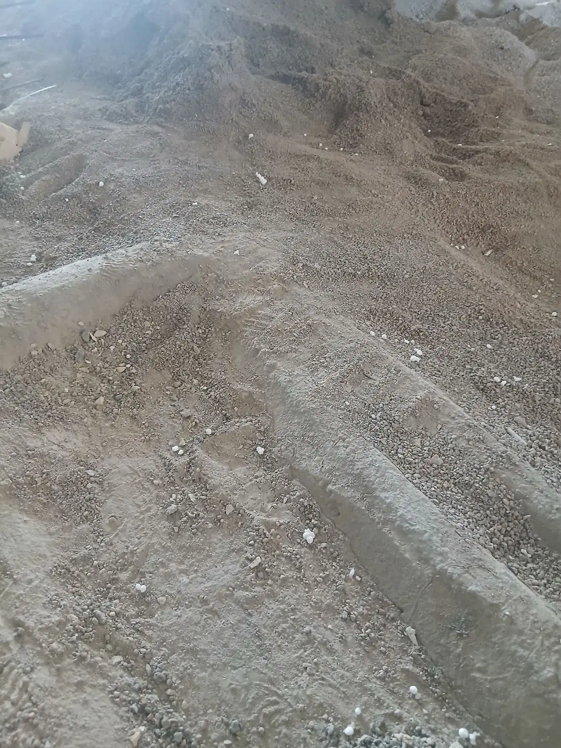 زمین تجاری ۶۰ متر