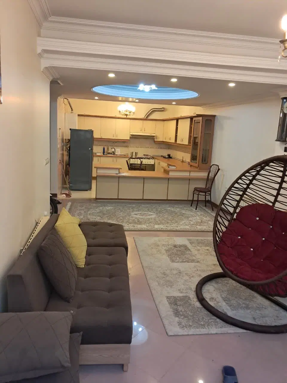آپارتمان احمدآباد  محتشمی ۸۵ متر