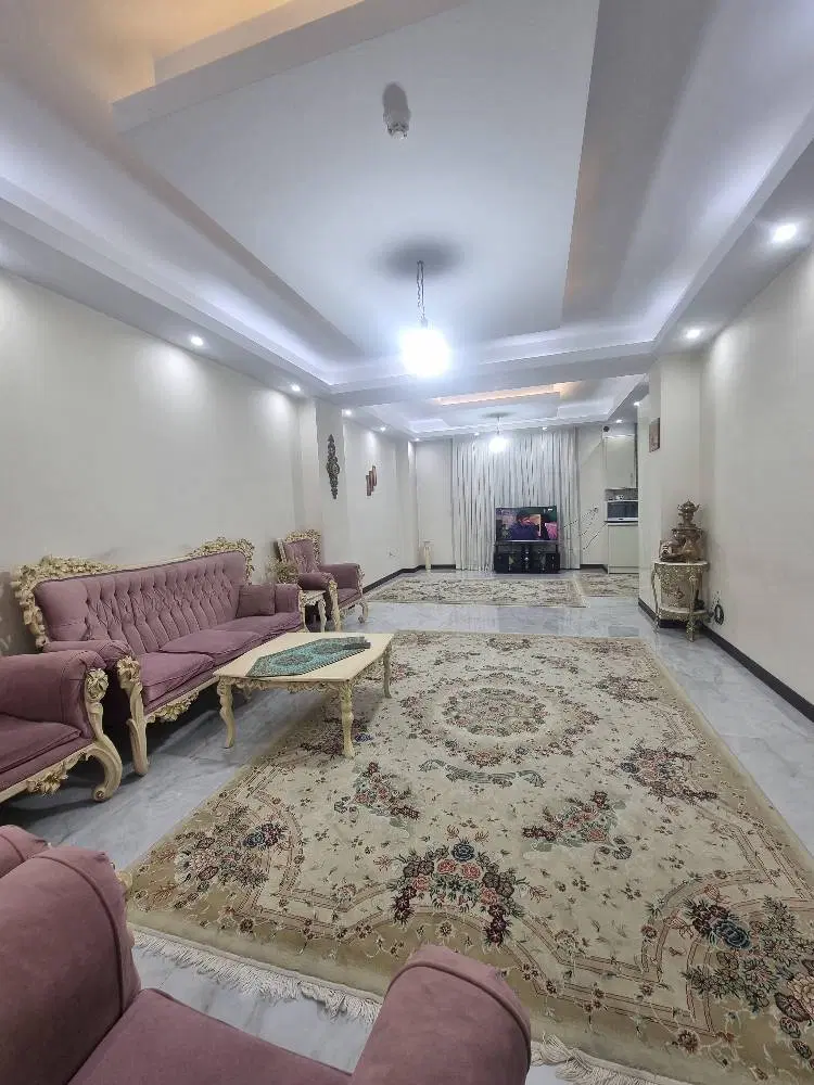 آپارتمان ۱۰۴ متری تک واحدی بسیار خوش نقشه