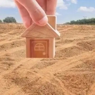 زمین۲۵۰متری شمالی قرارگاه سیاهدک