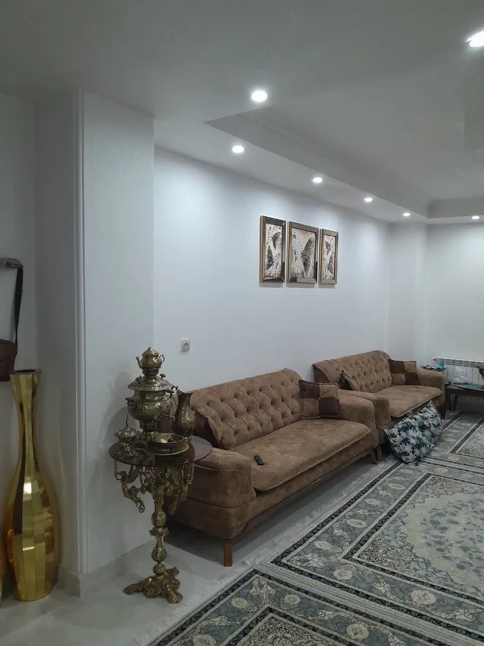 یک واحد آپارتمان ۹۵متری قاعمیه