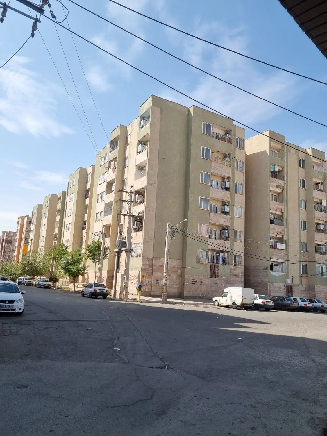 مهرگان واحد فروشی پردیسان