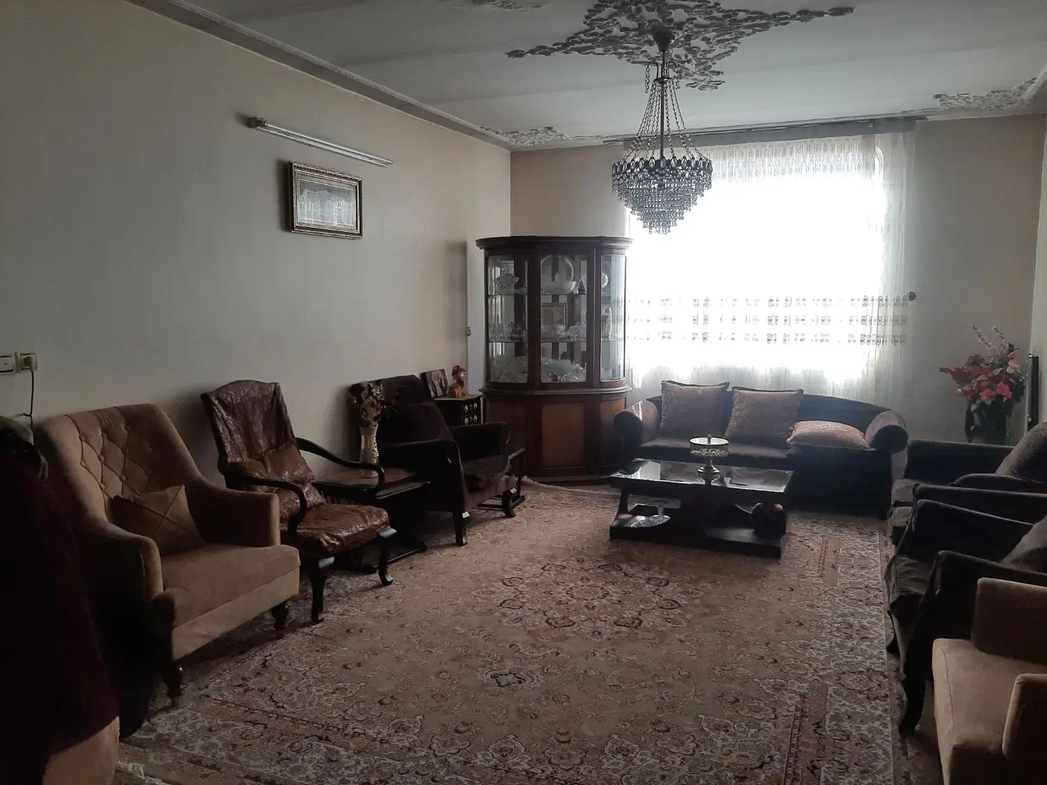 115 متر _ دو خواب _دو نبش _غرق نور _ بهر اصلی