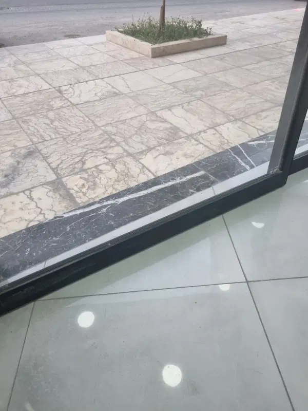 مغازه ۱۰۵ متری خیابان طلوع