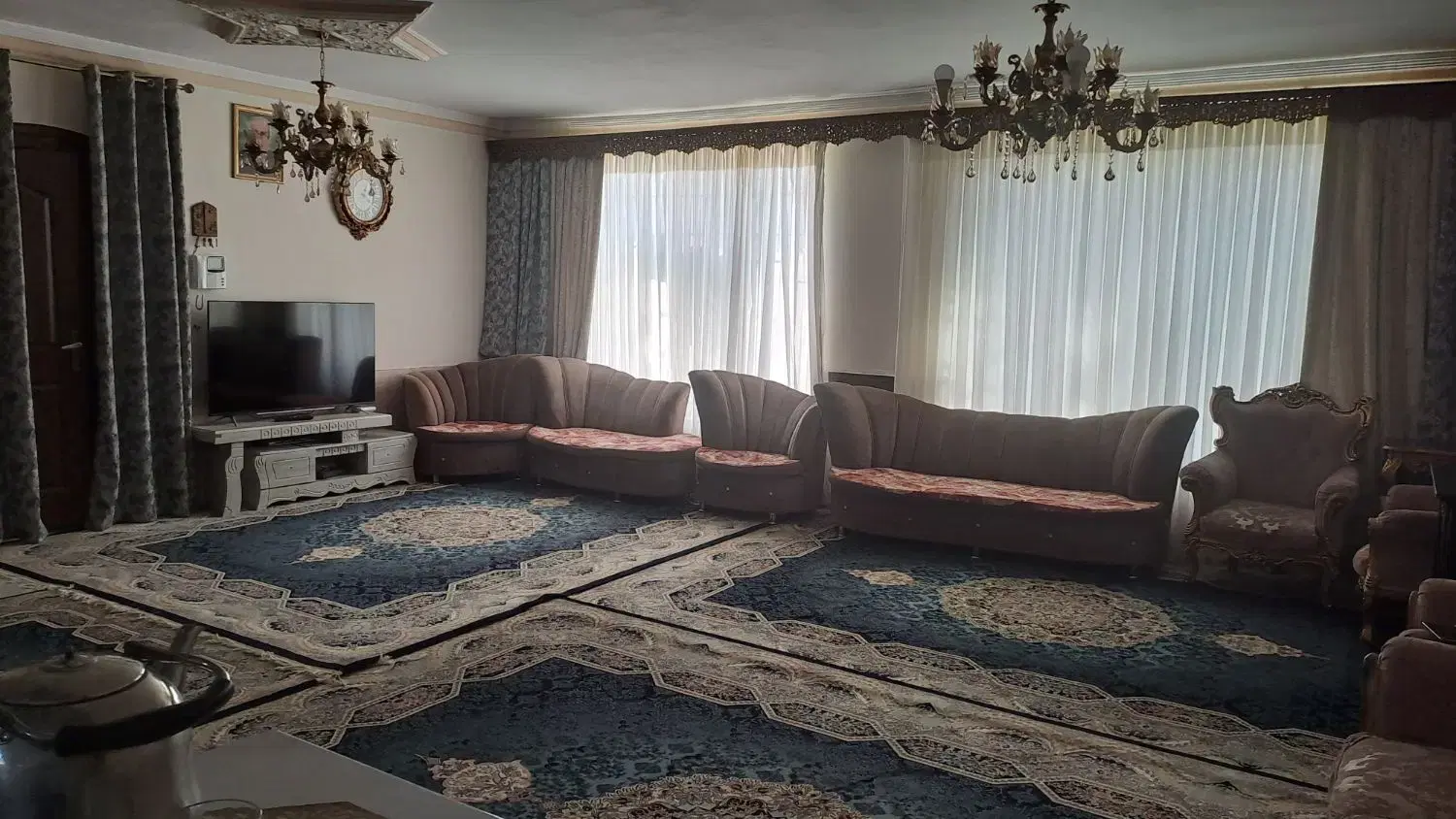 خانه ویلایی بزرگ و دلباز در نزدیکی چناران