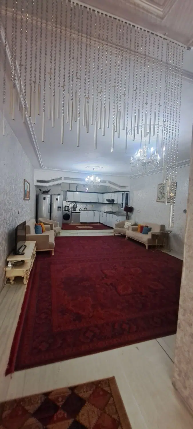 دو طبقه ۱۳۰متری کریم خان نهم