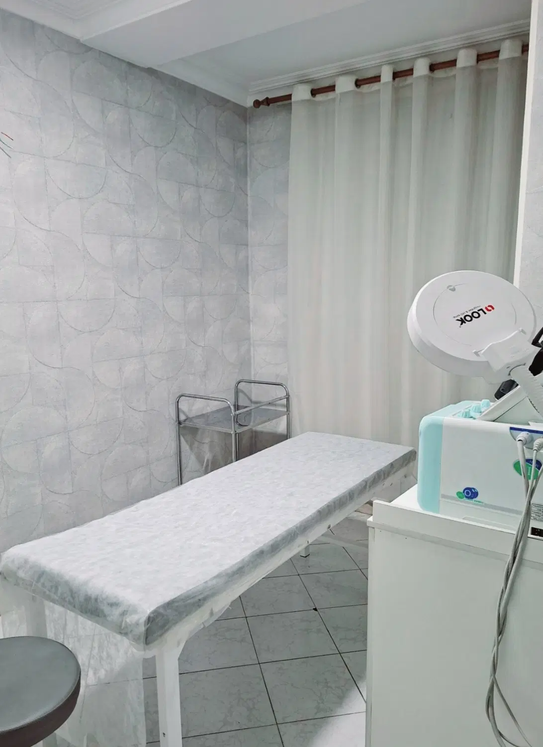 اجاره اتاق در مطب زیبایی