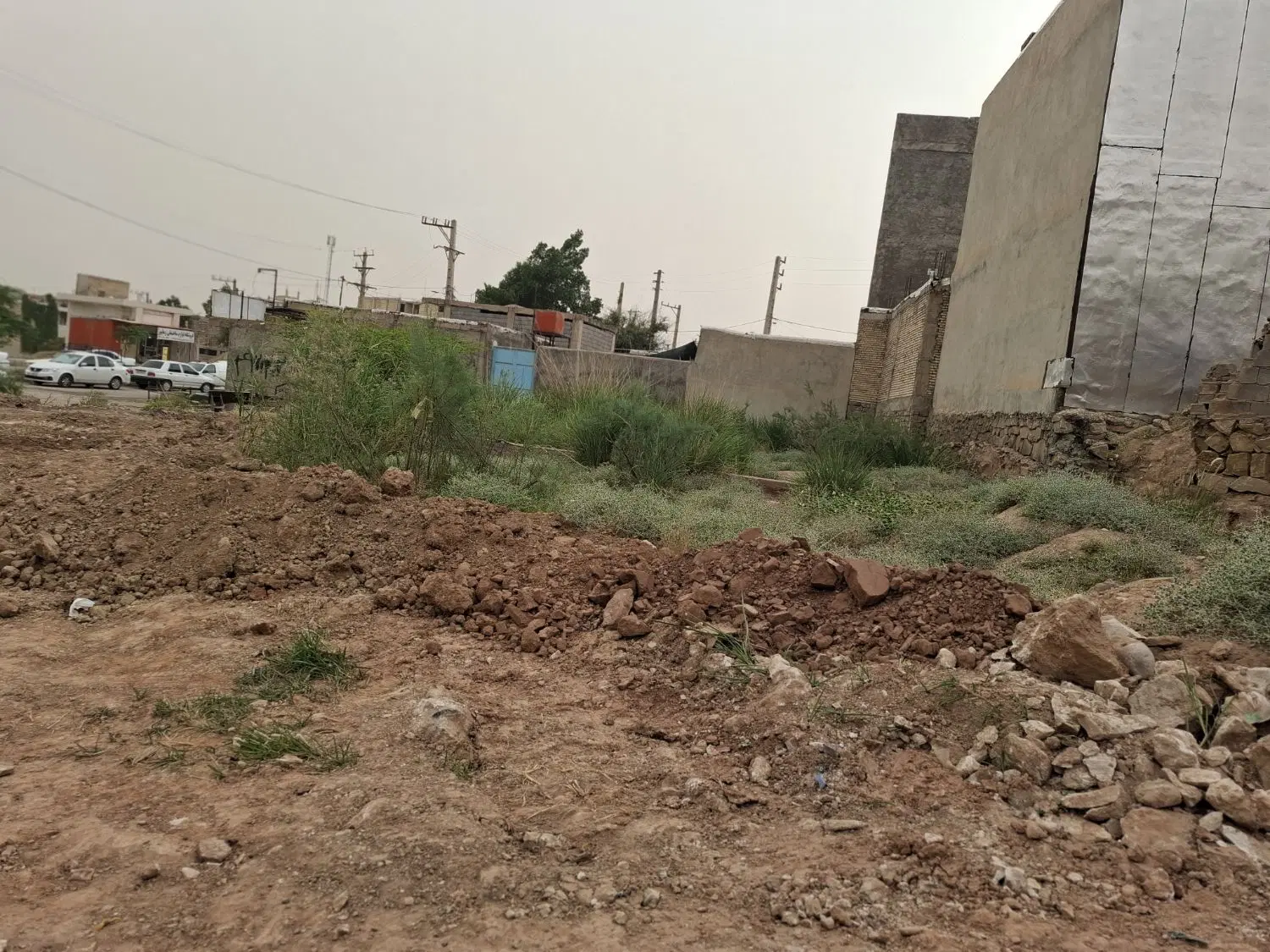 زمین 110 متری تجاری مسکونی نمره 2