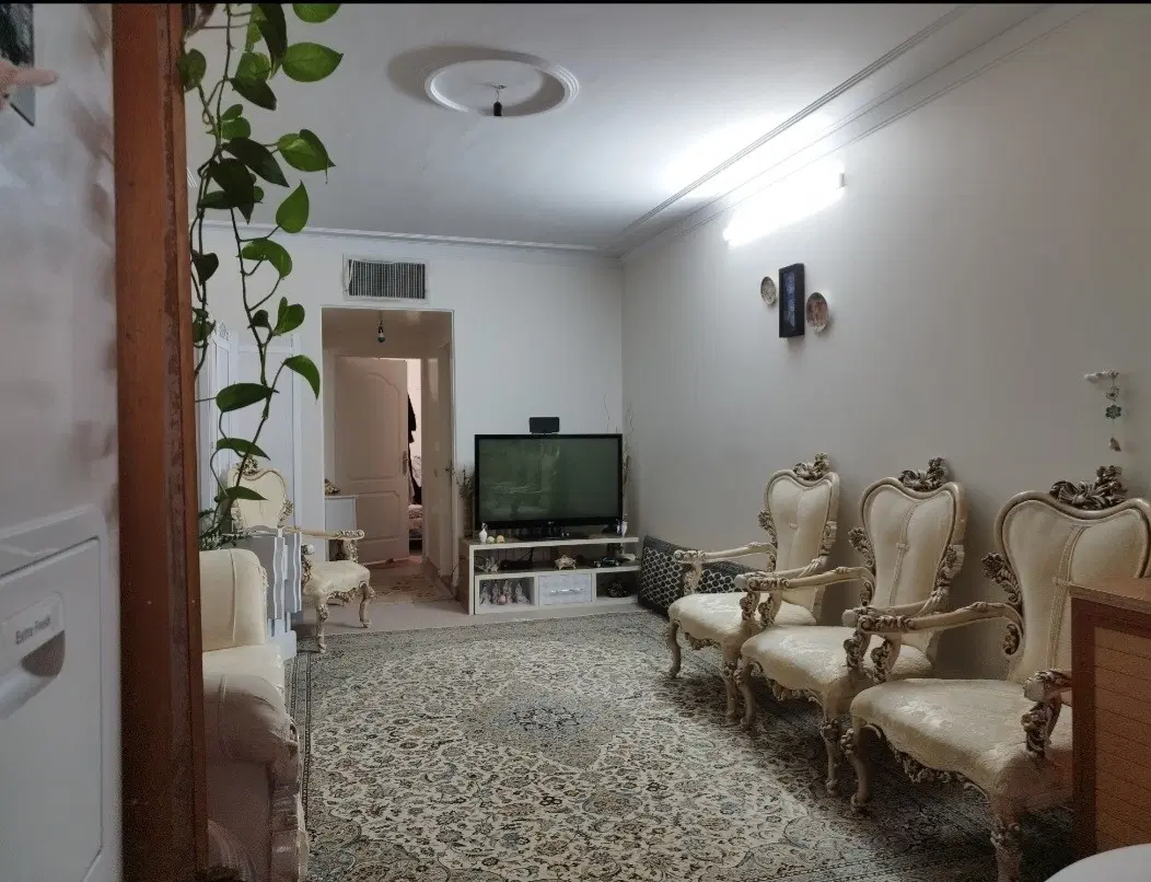 رهن و اجاره آپارتمان فول فلکه اول تهرانپارس