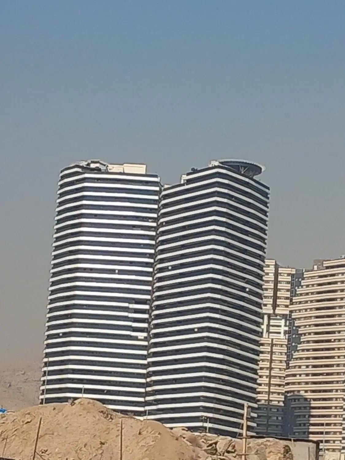 چیتگر ۹۸متر _ استثنائی ترین واحد