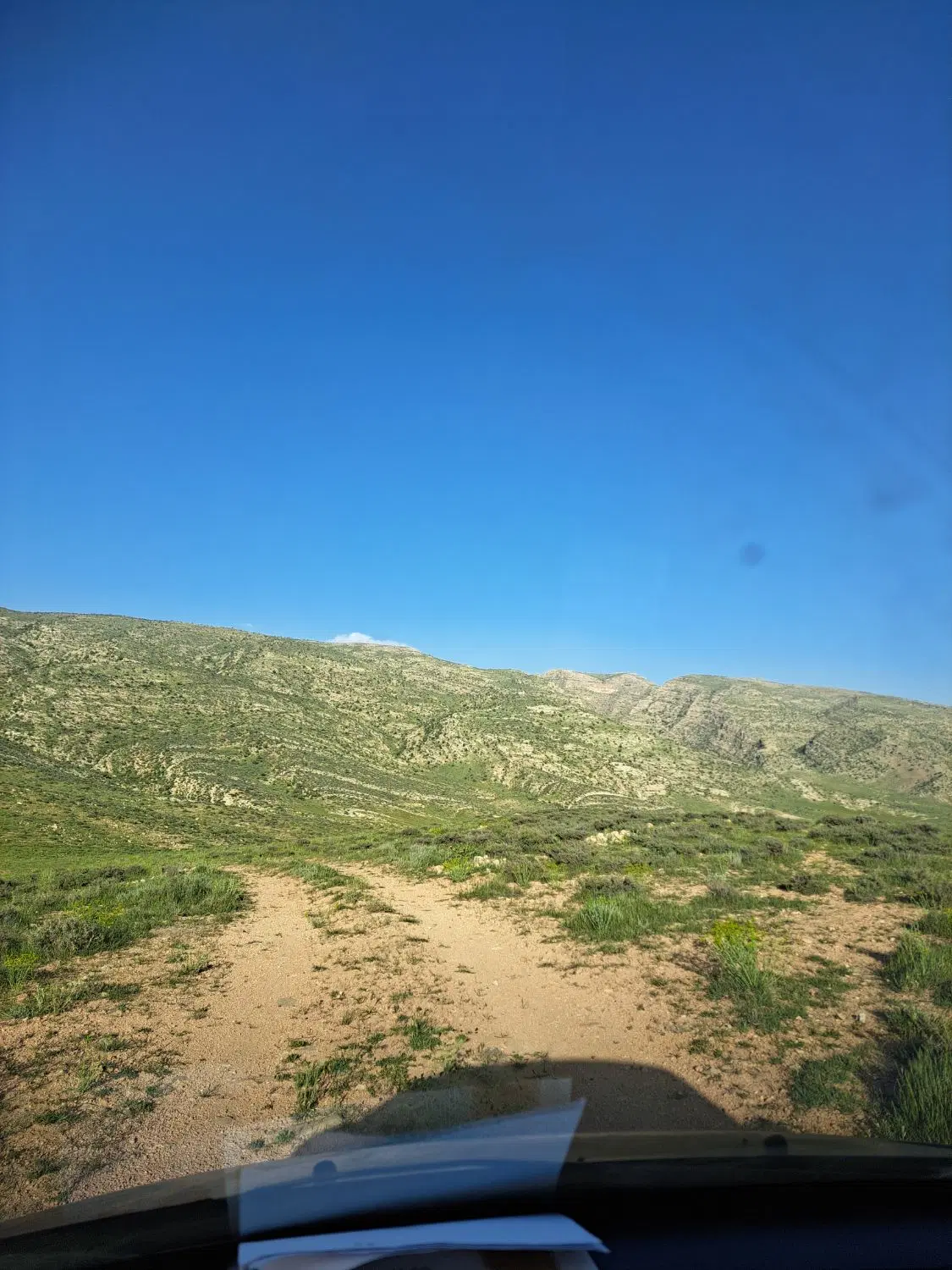 زمین مسکونی دو نبش .صدرا فاز یک .بولوار سعدی