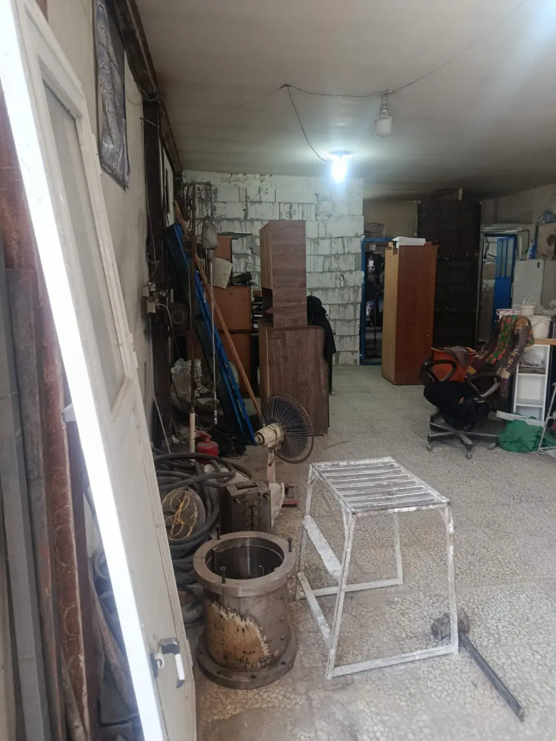 کارگاه ، انبار ،سالن 70 متری ، گلحصار