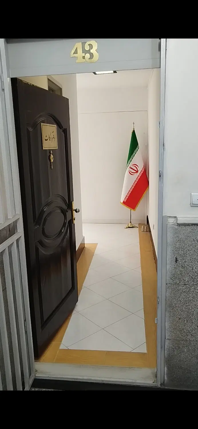 واحد اداری مناسب برای  دفتر کار و ارایشگاه