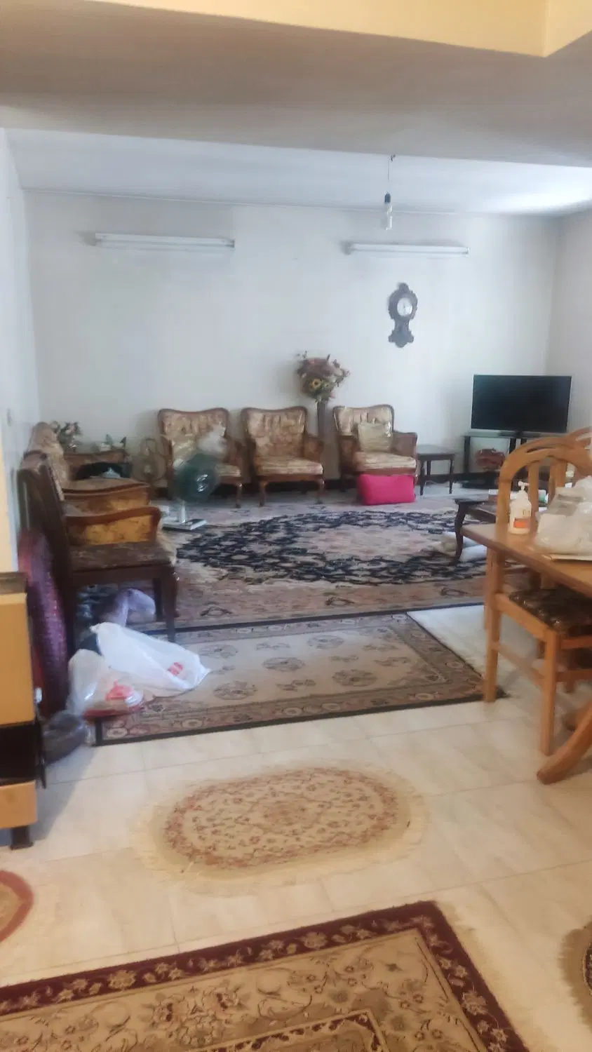 اجاره آپارتمان طبقه اول واقع در شهرک قدس
