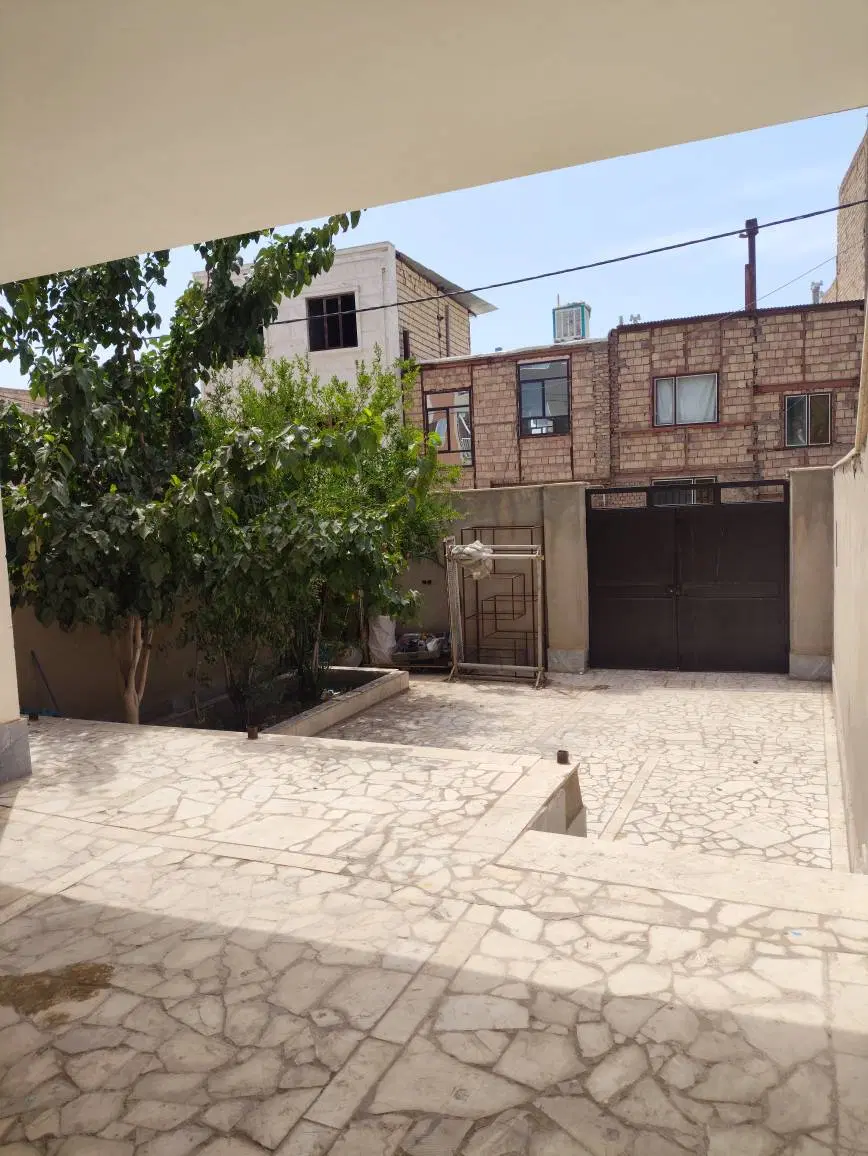 آپارتمان دو نبش فول امکانات دو نبش