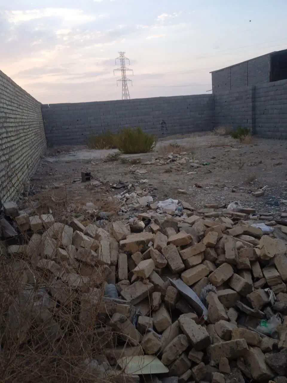 زمین سوله250متری
