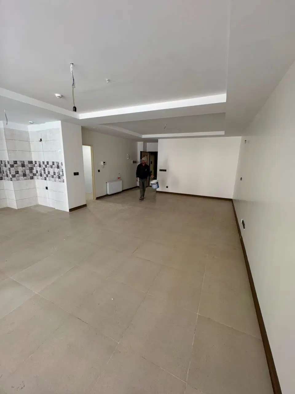 آپارتمان ۱۳۷ متری گرمدره