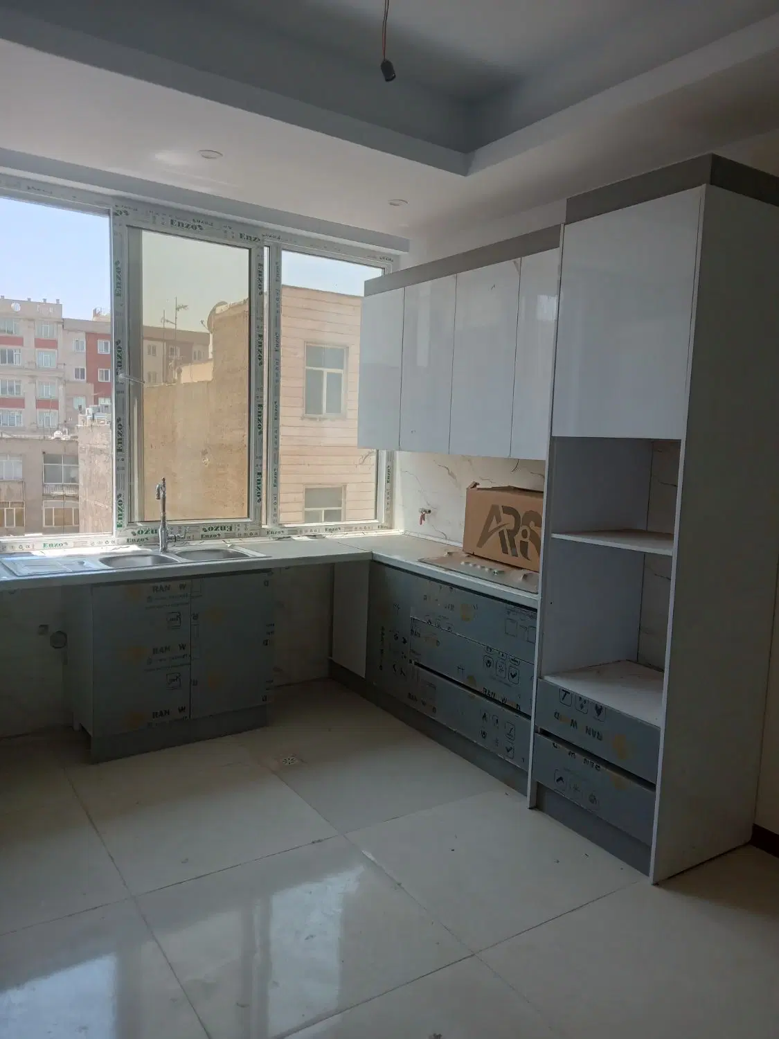 اول مجیدیه جنوبی، ۷۵متر۲خوابه،نوساز،فول