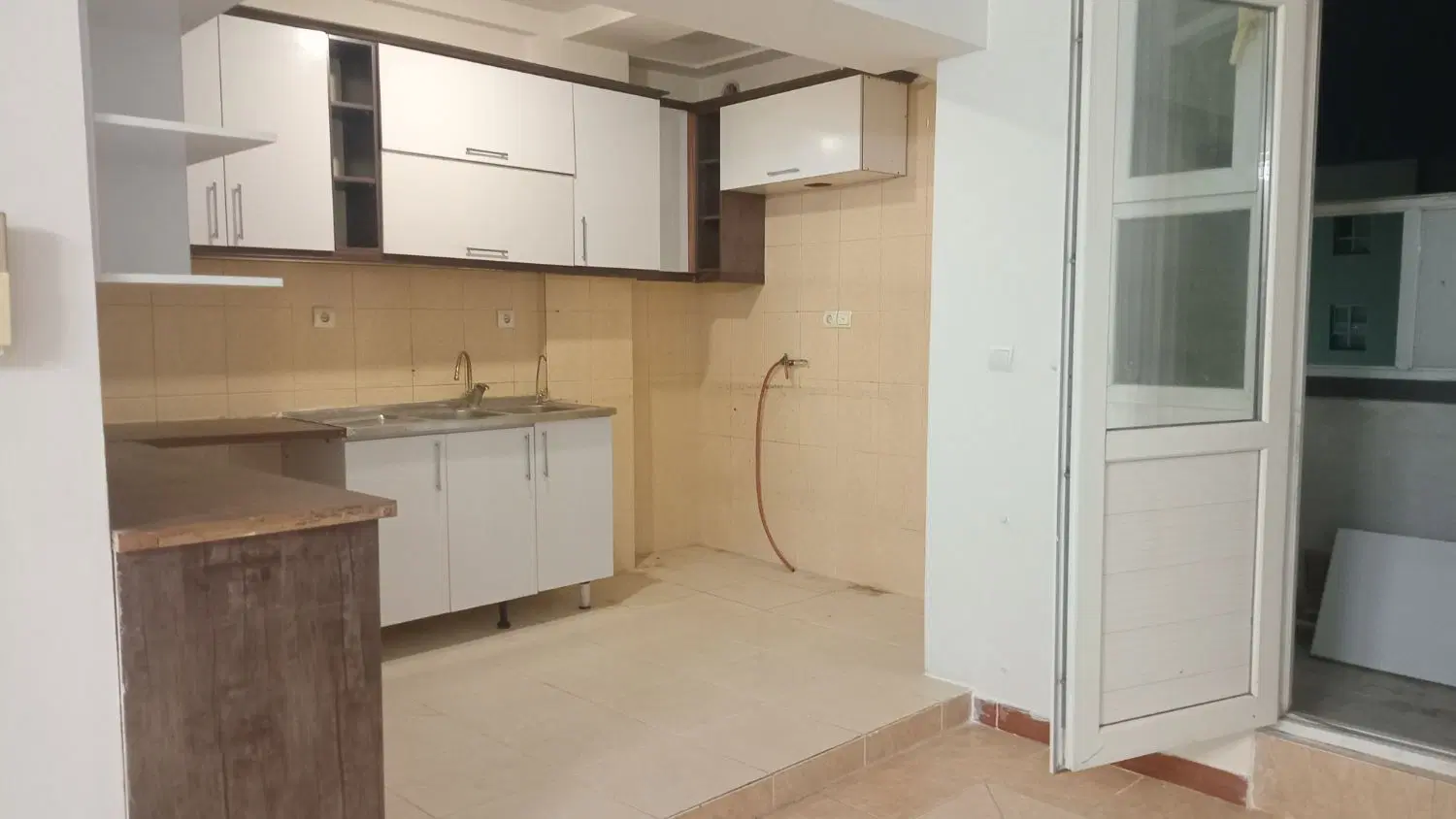 دوخواب در محدوده بنیاد