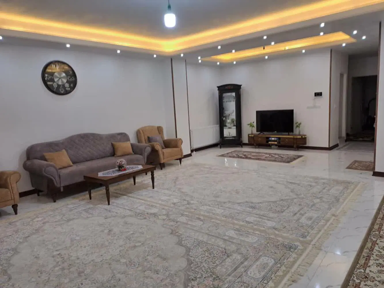 فروش آپارتمان ۱۴۳ متری