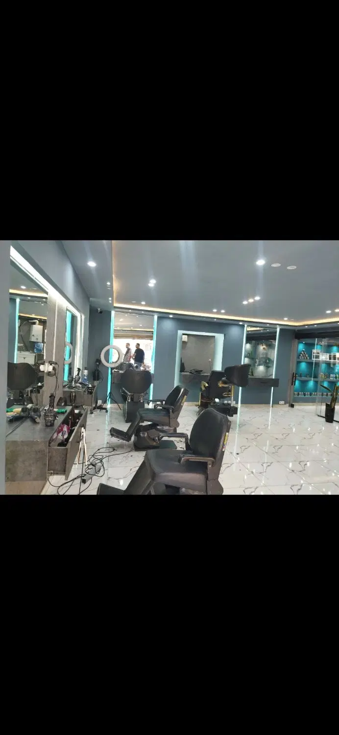 مغازه چهارراه ژاندارمری 60متری  لوکس
