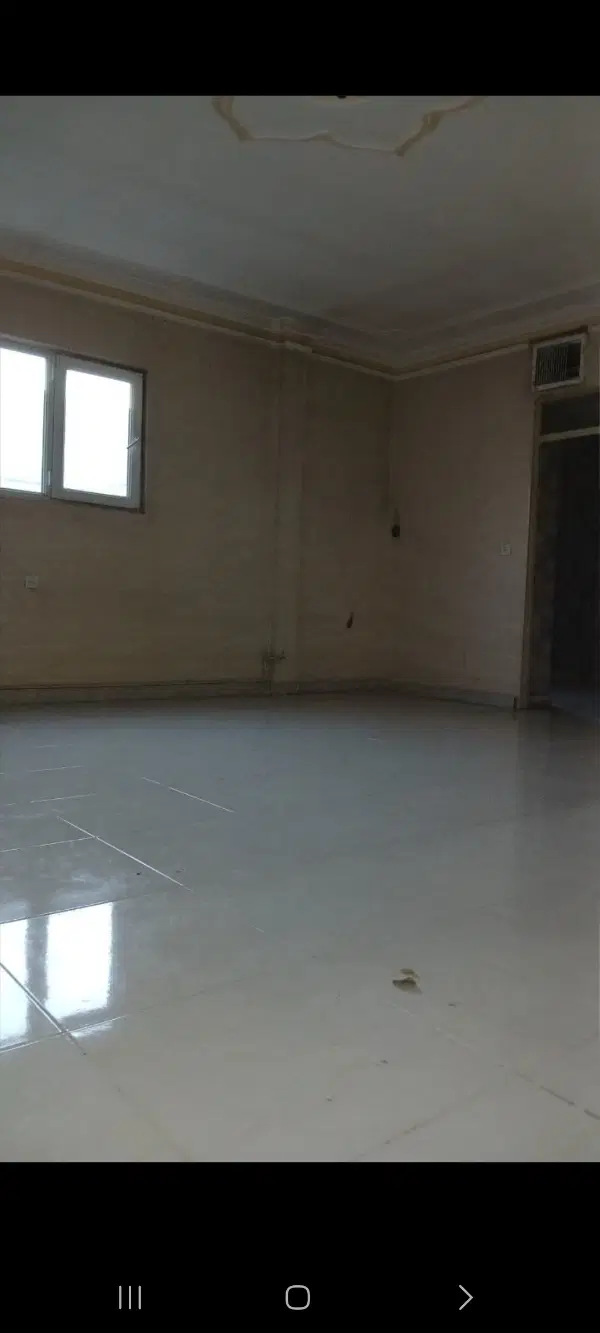 ۹۵ مترهمکف راه جدادوخواب  میدان غربابهارستان ۵
