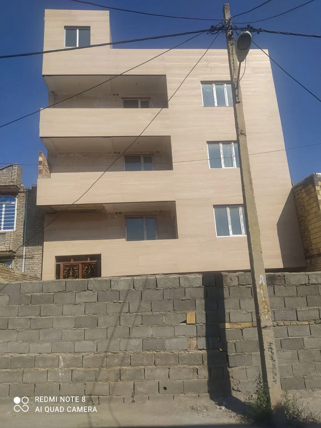 فروش آپارتمان نیمه کاره چهار طبقه انهر، سنگر