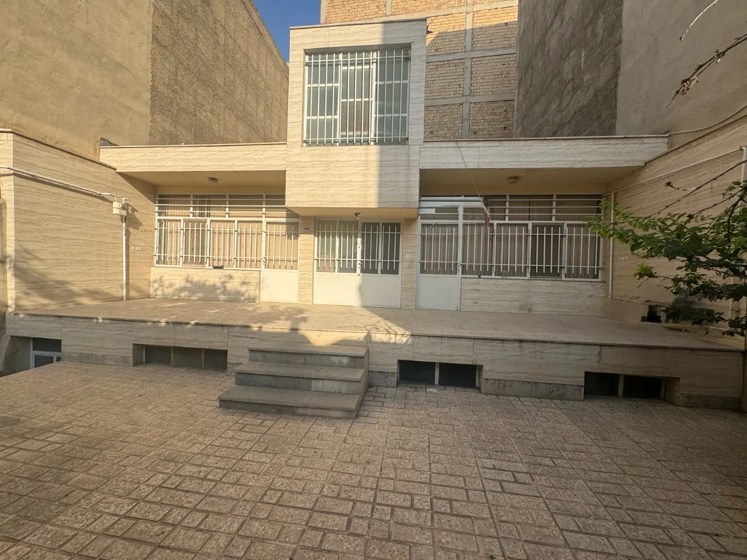 فروش ملک