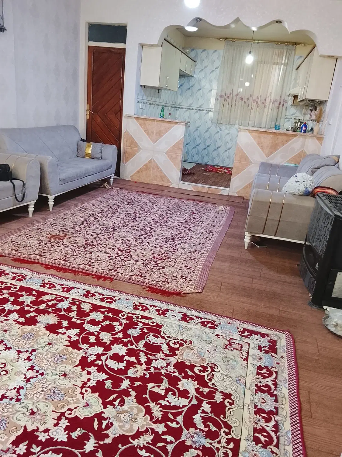 فروش خانه ۸۰ متر دو طبقه با مغازه محدوده رباط کریم