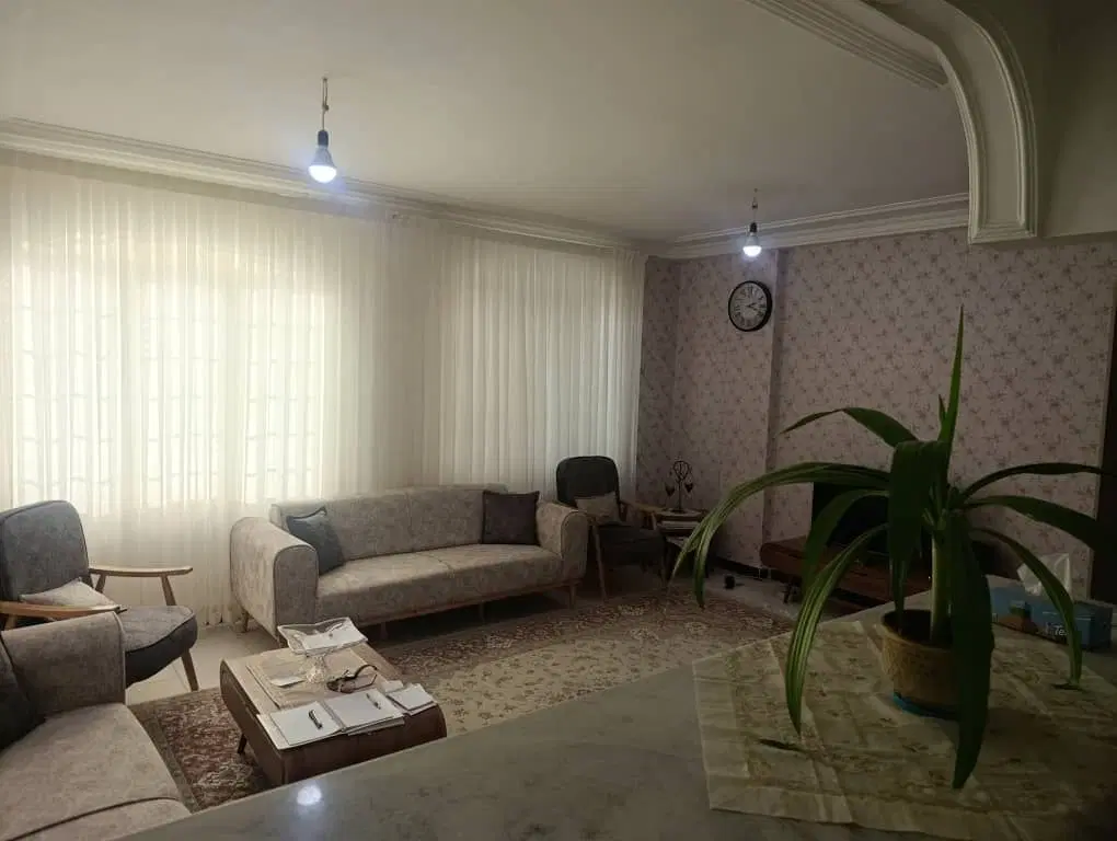 واحد ۷۵ متری واقع در خیابان شالمان